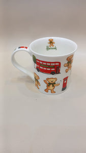 Bute Teddy in London Mug